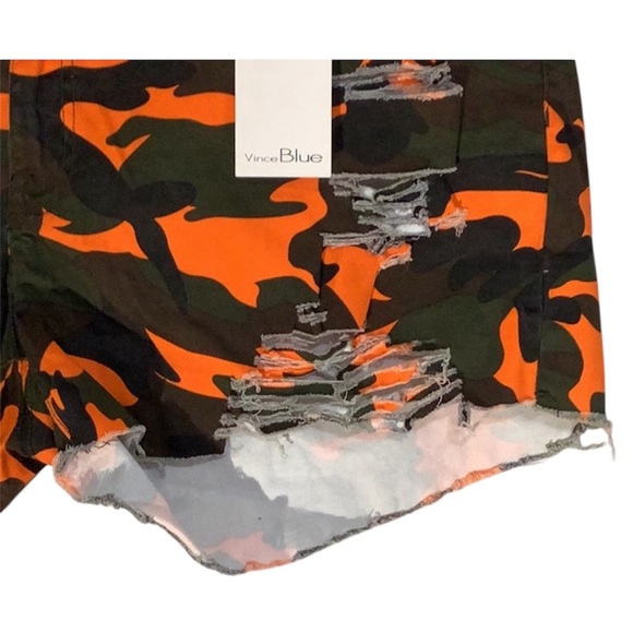 Vince Blue Co Women Distressed Shorts - Picture 3 of 7